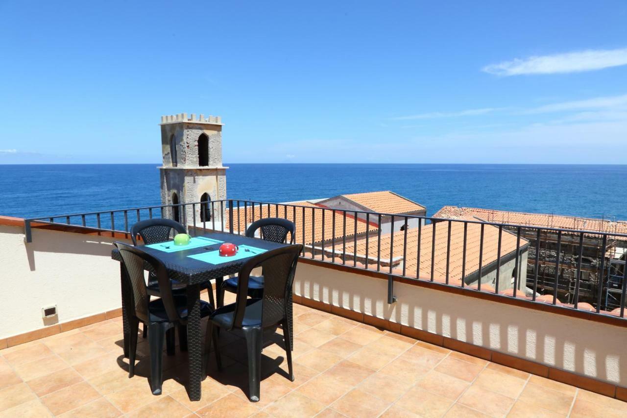 Terrazza Piazzetta Piazza Francesco Crispi Cefalu Exterior photo